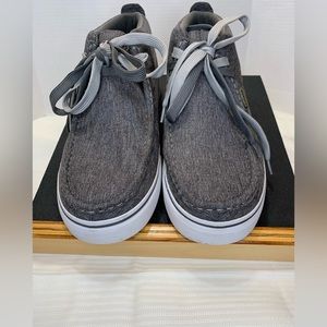 Lugz Men's Colton Canvas Oxford Chukka Sneaker.SZ 11.5. Excellent Condition